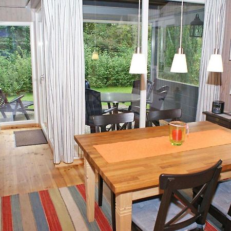 Blockhaus Mit Parkplatz Vor Der Ha Villa Damp Bagian luar foto