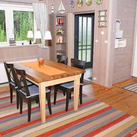 Blockhaus Mit Parkplatz Vor Der Ha Villa Damp Bagian luar foto